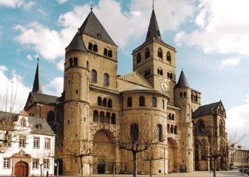 Westfassade